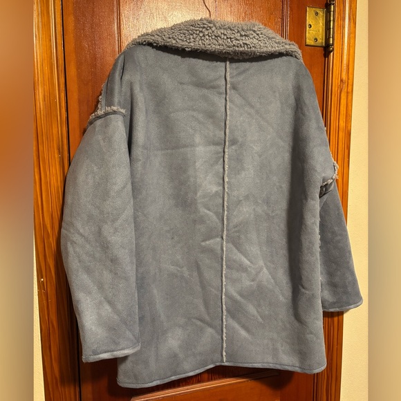 DYLAN Women’s Blue Gray Fleece-Lined Faux Fur Coat Size Small - Picture 6 of 6